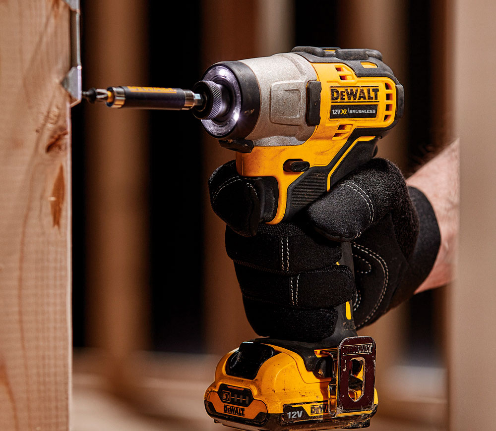 Mașină de înșurubat cu acumulator (fără baterii) DEWALT DCF801N-XJ 12V-3