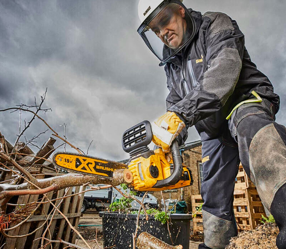 Fierăstrău cu lanț cu acumulator (fără baterii) DEWALT DCM565N 300mm 18V-8