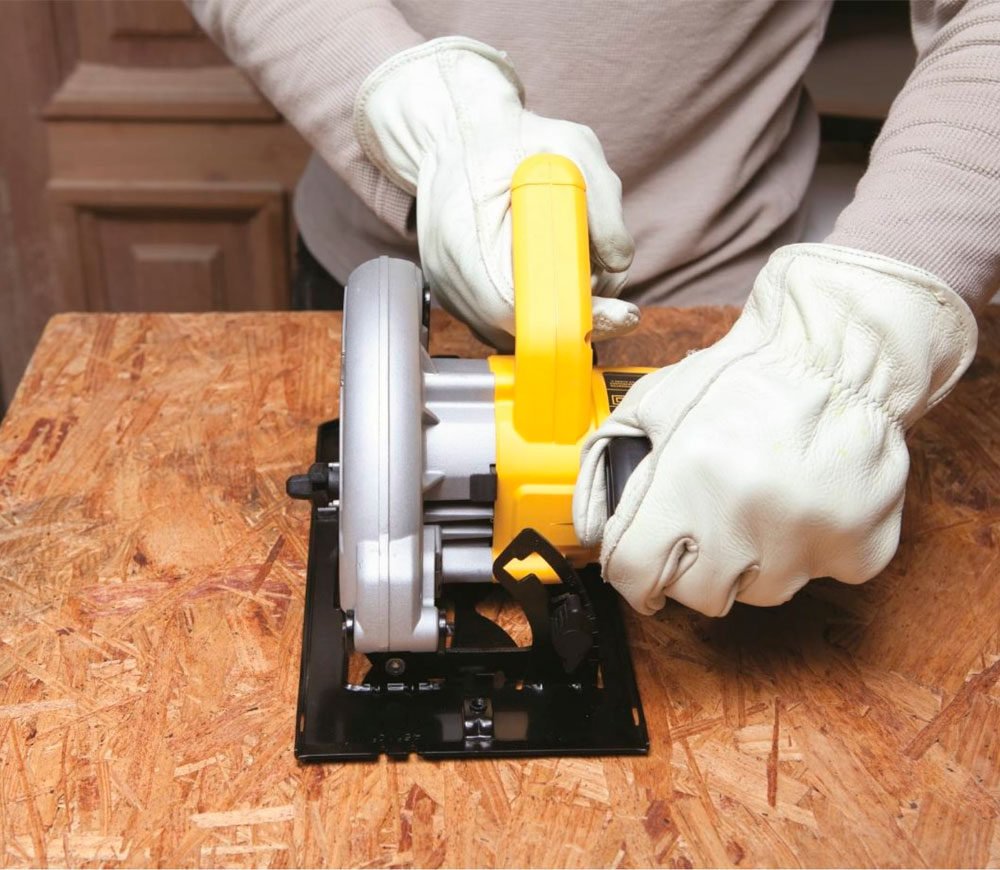 Fierăstrău circular DEWALT DWE560-QS 1300w 185mm-6