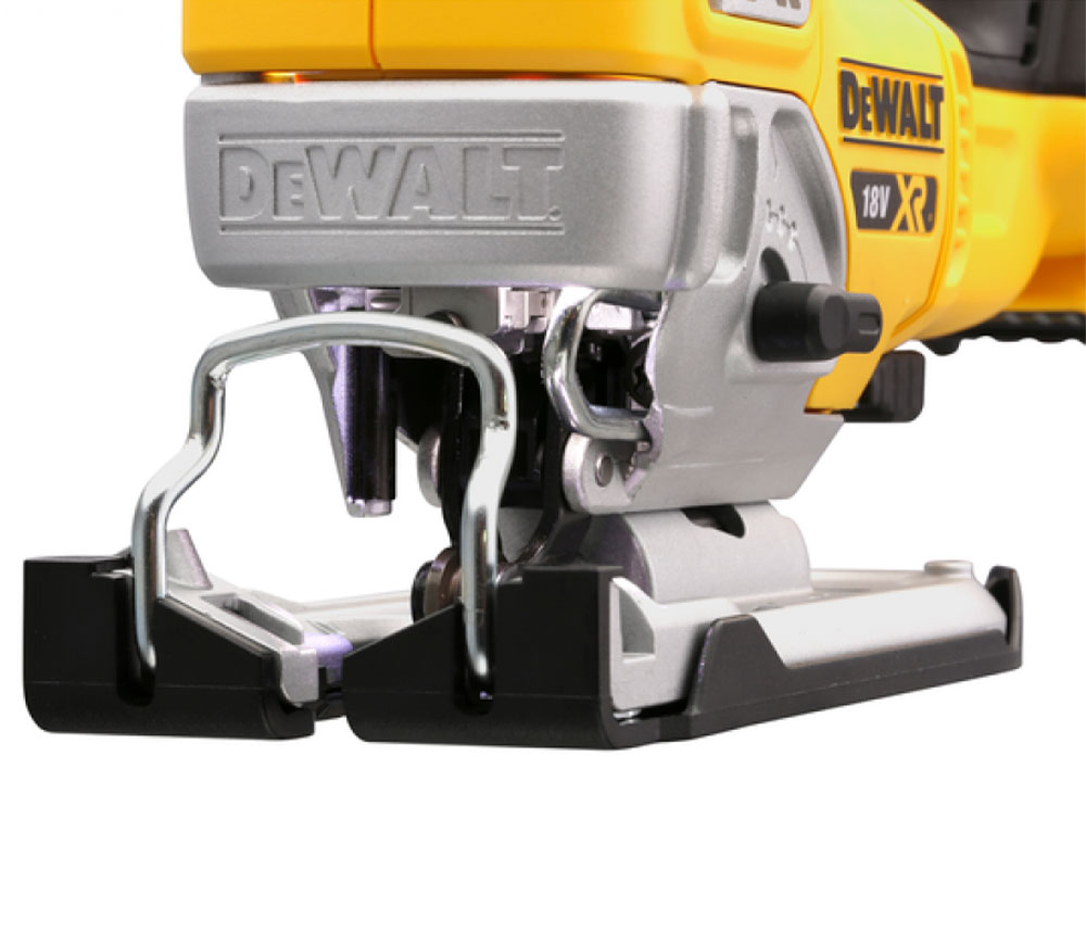 Fierăstrău pendular cu acumulator (fără baterii) DEWALT DCS334NT-XJ 18V-4