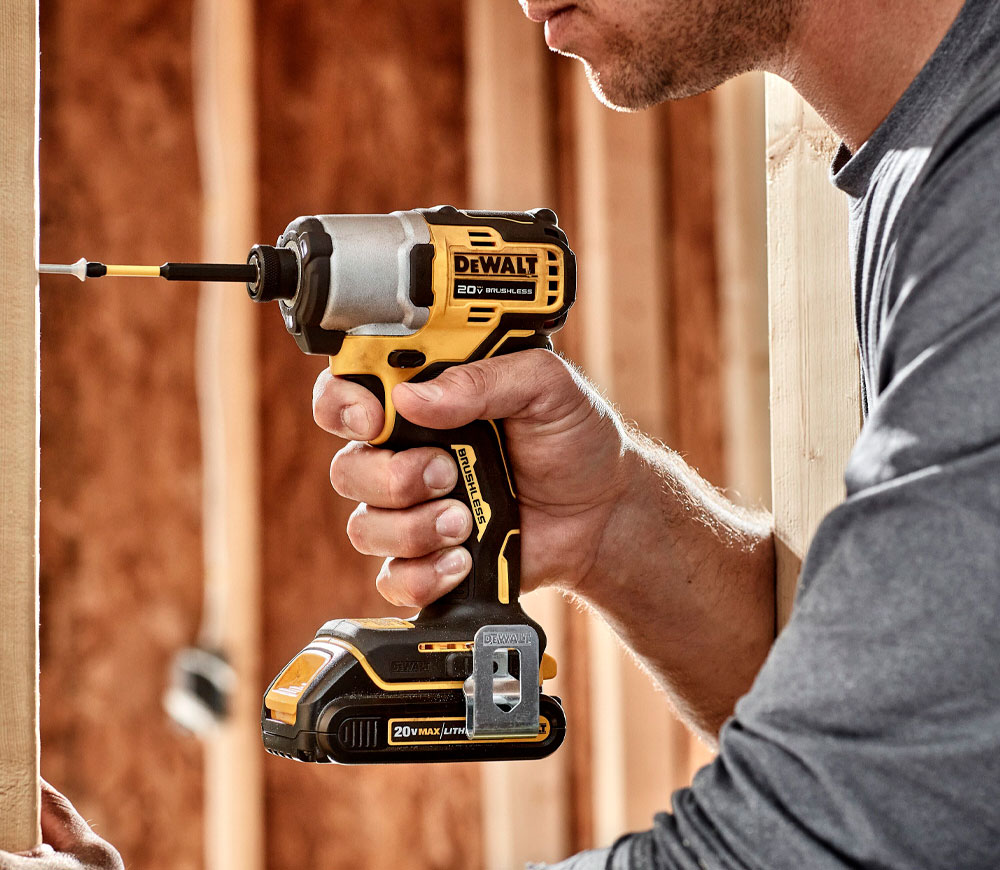 Mașină de înșurubat cu acumulator DEWALT DCF840D2T-QW 18V 2.0Ah-7