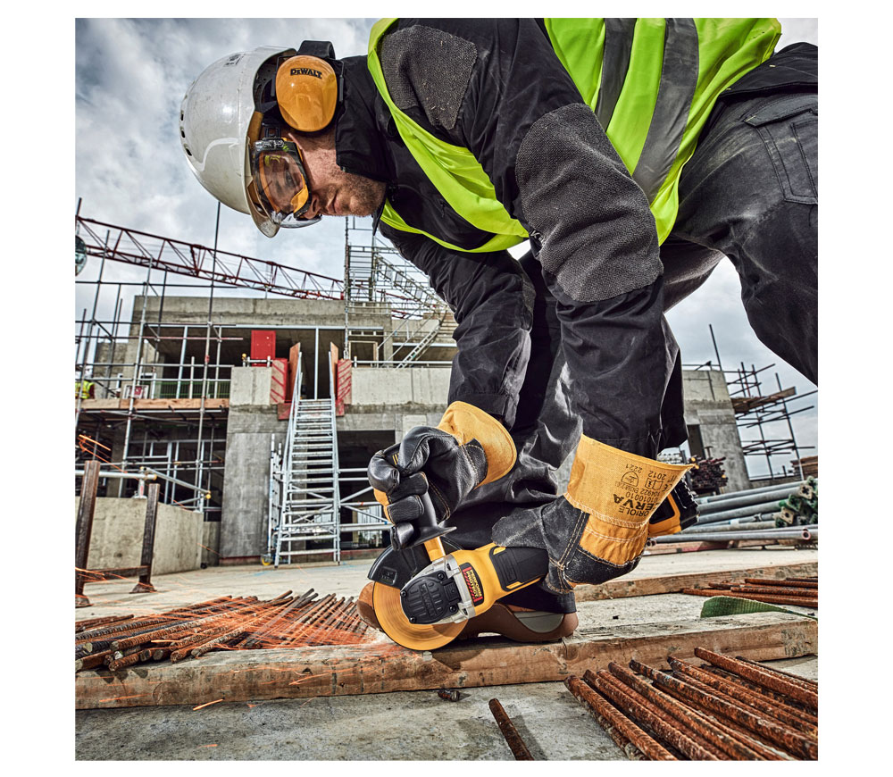 Угловая шлифмашина аккумуляторная (без аккумуляторов) DEWALT DCG405NT-XJ 125мм 18В-7