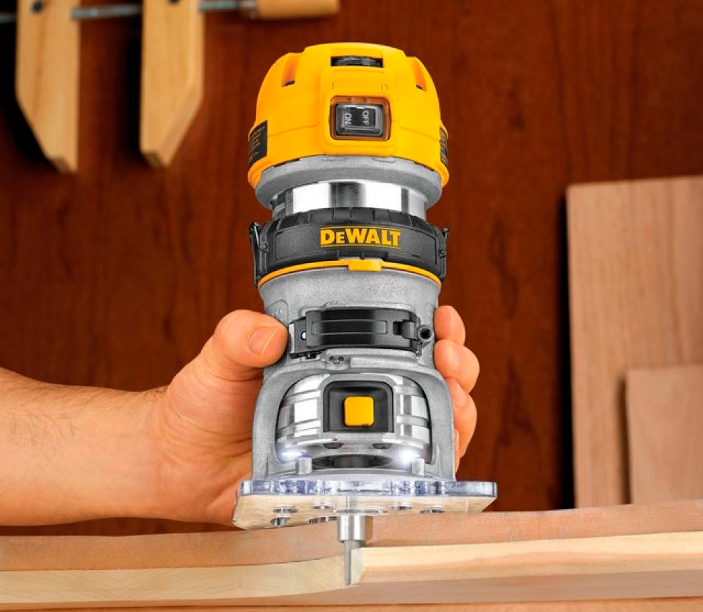Фрезер DEWALT D26200 900вт-5
