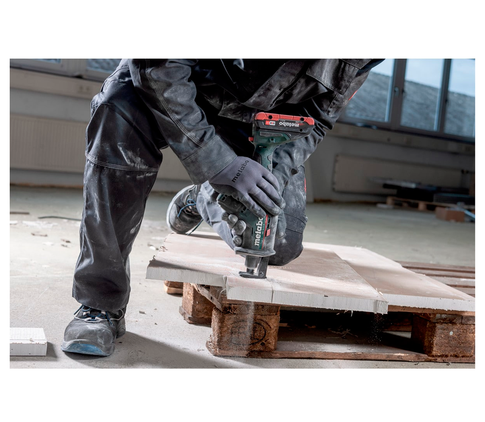 Лобзик аккумуляторный (без аккумуляторов) METABO SSE 18 LTX BL Compact 18В-2