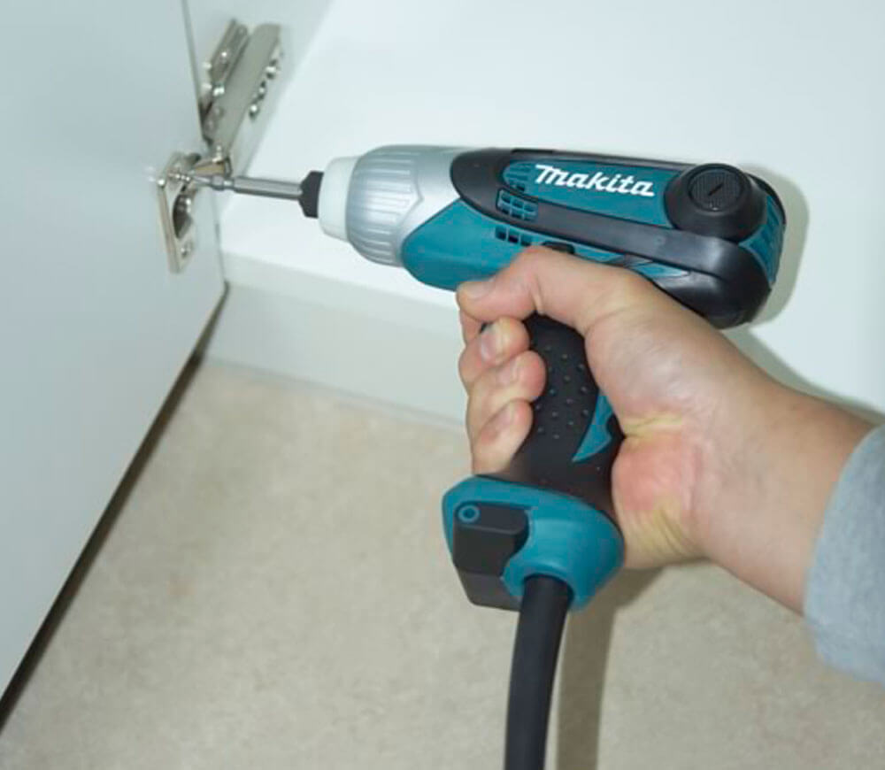 Mașină de înșurubat MAKITA TD0101F 230w-12