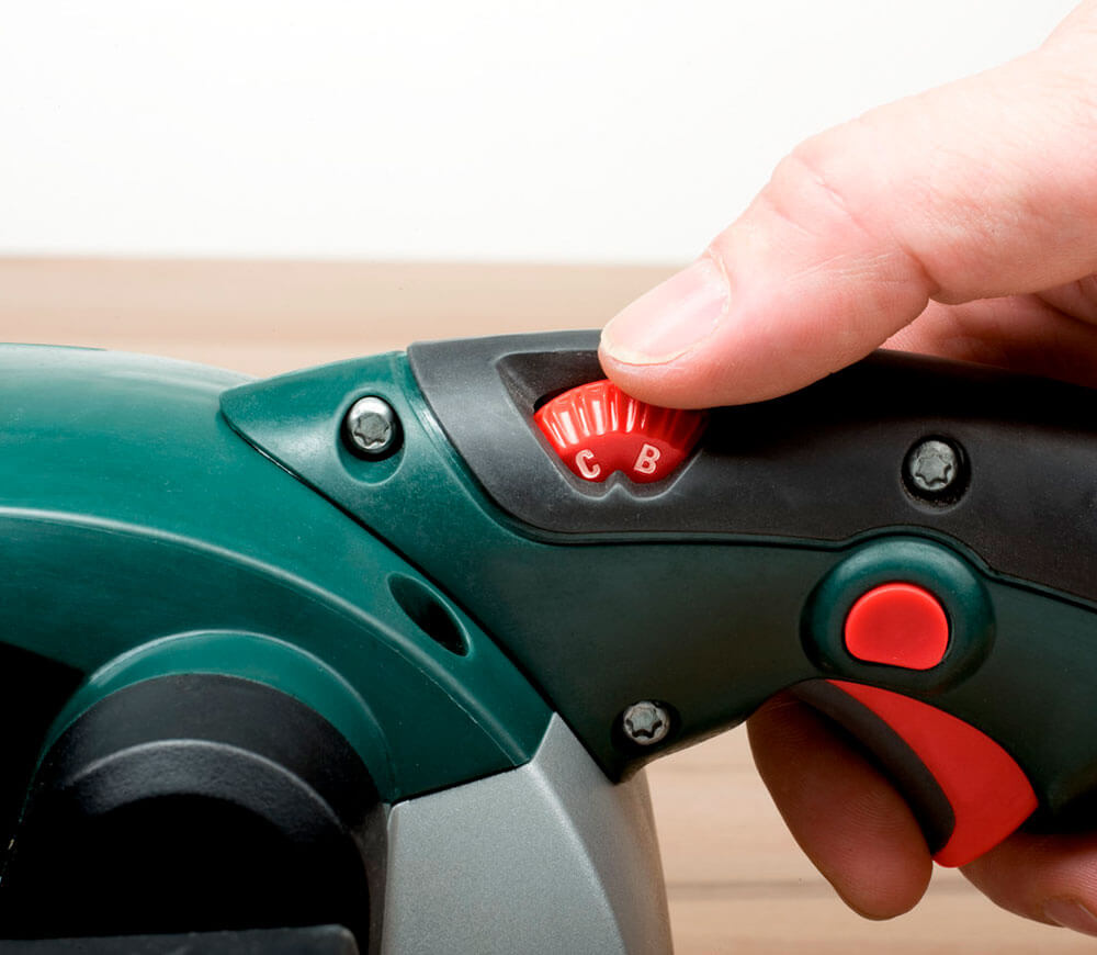 Шлифмашина ленточная METABO BAE 75 1010вт 75 мм-18
