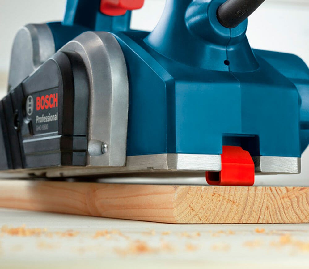 Рубанок BOSCH GHO6500 650вт 82мм-8