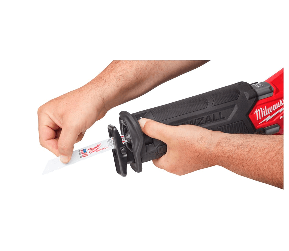 Fierăstrău sabie cu acumulator (fără baterii) MILWAUKEE M18FSZ-0X 18V-5