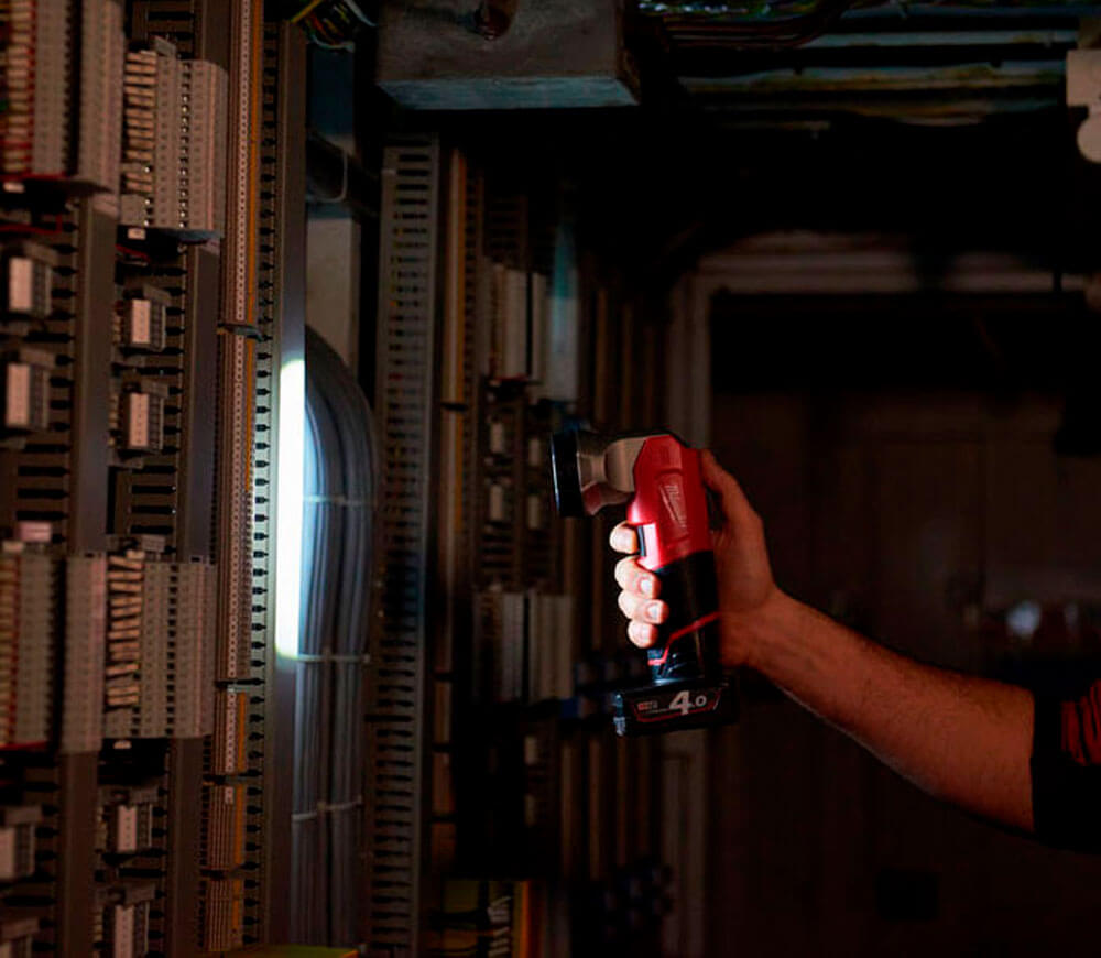 Lanternă construcții cu acumulator (fără baterii) MILWAUKEE M12TLED 120lm 12V-6