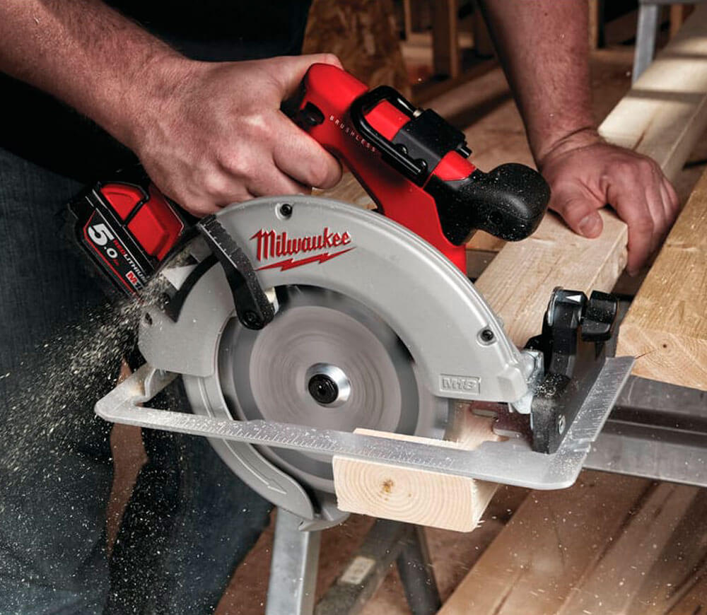 Fierăstrău circular cu acumulator MILWAUKEE M18 BLCS66-502X 190mm 18V 5Ah-7