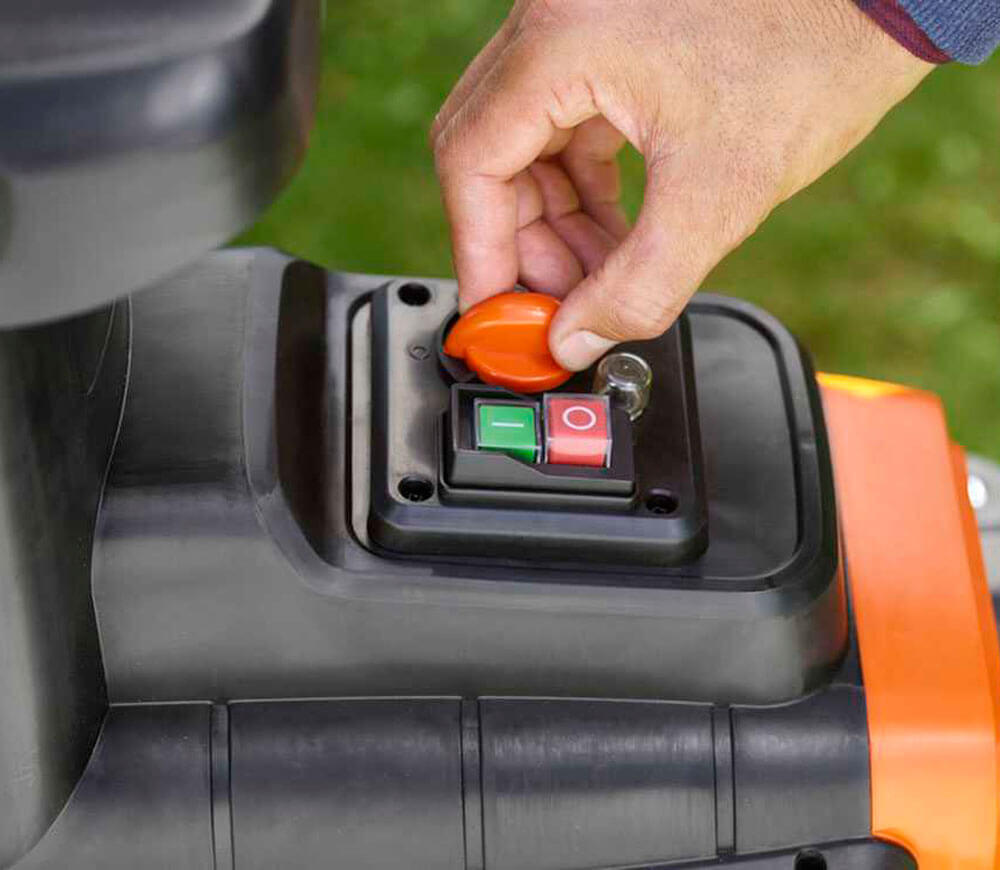 Измельчитель веток BLACK&DECKER BEGAS5800 2800вт-10