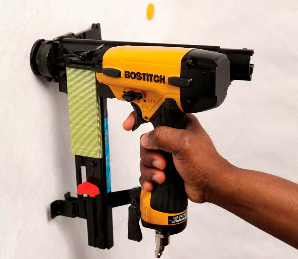 Capsator pneumatic BOSTITCH SL1838BC 19-38mm 8.3bar-5