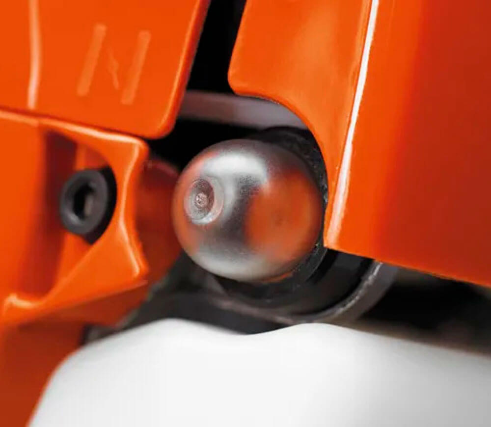 Триммер бензиновый Husqvarna 135R 2-х тактный 34.6см3-6