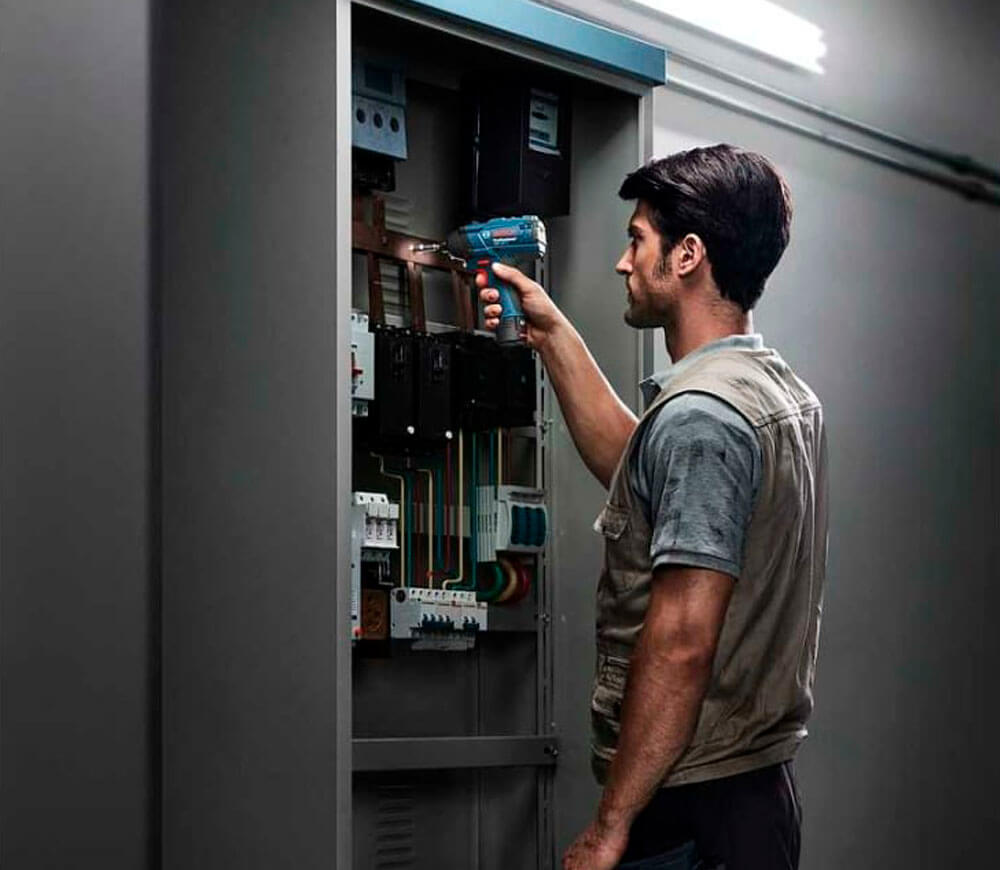 Mașină de înșurubat cu acumulator BOSCH GDR 120-LI 12V 1.5Ah-4