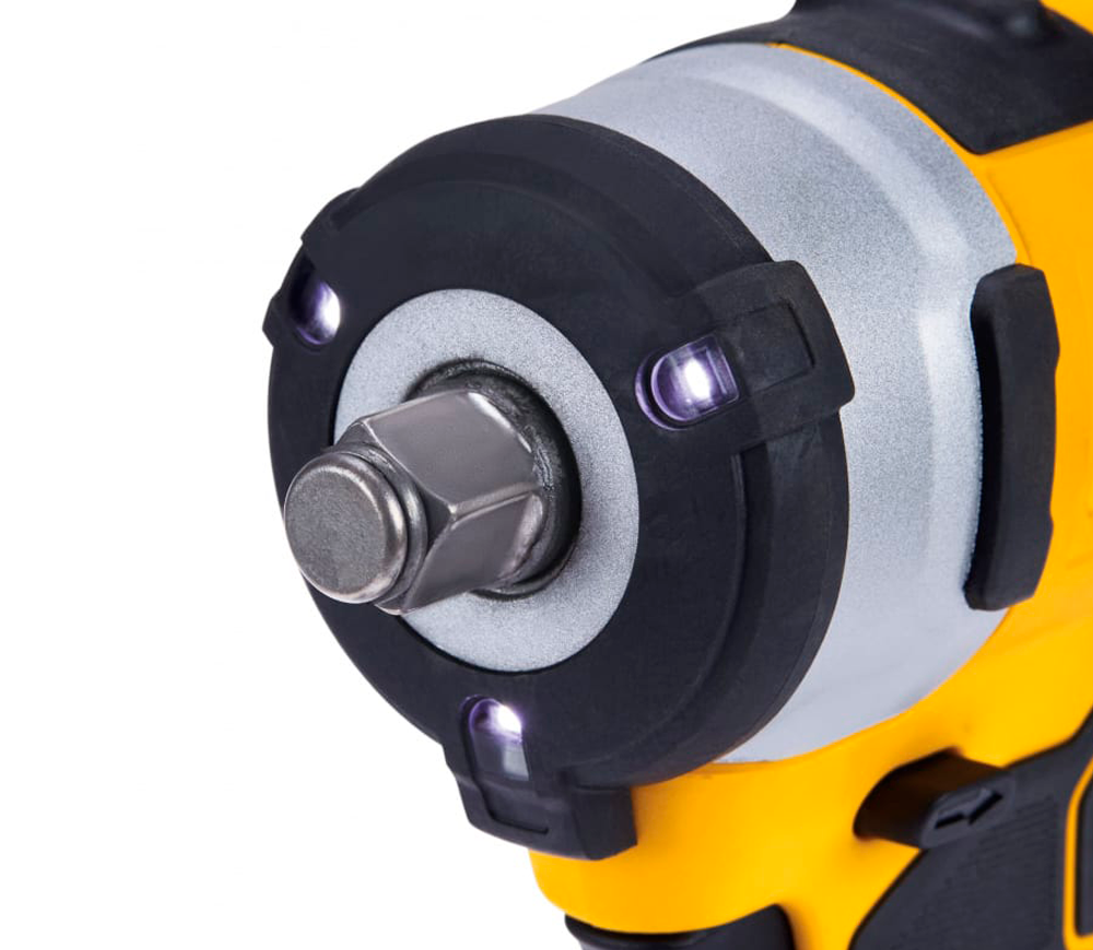 Mașină de înșurubat cu impact DEWALT DCF901P1G  500Nm-2