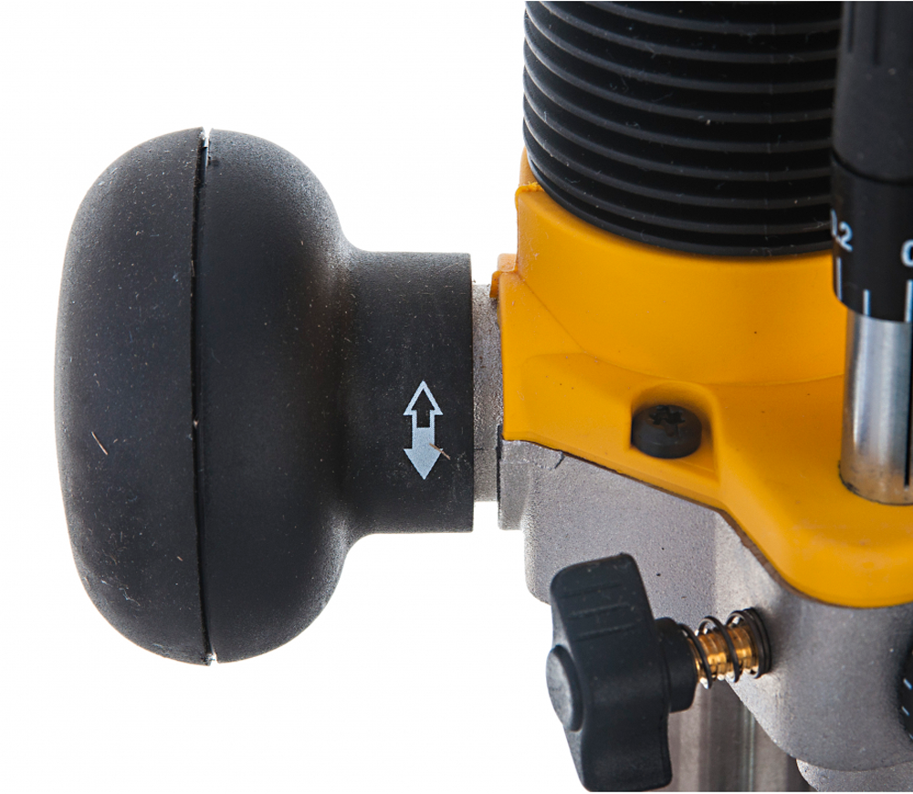 Mașină de frezat DEWALT DW621 1100w-3