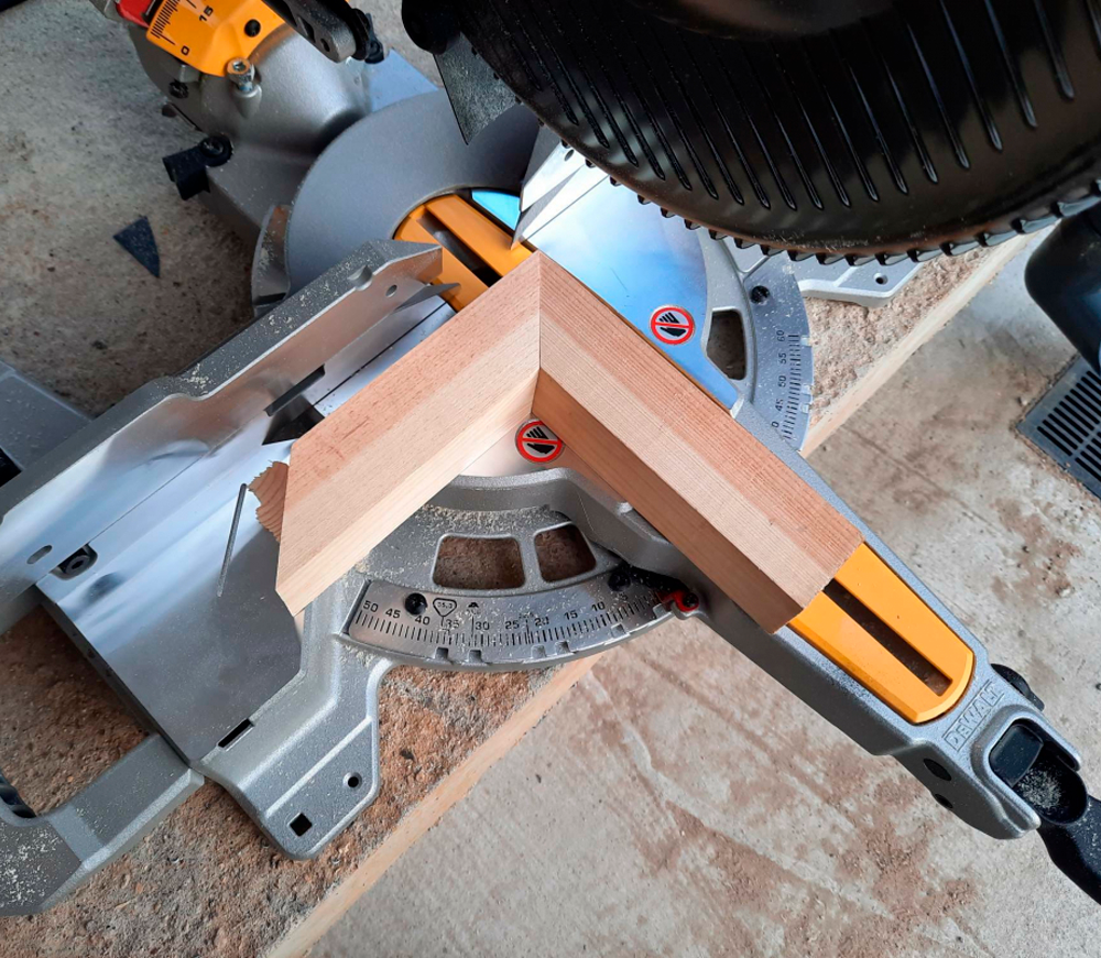 Fierăstrău  circular staționar DEWALT DWS727 1675w 250mm-8