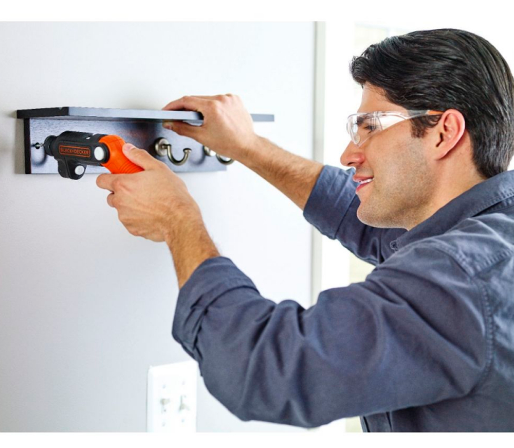 Аккумуляторная отвертка с фонарём BLACK&DECKER BDCSFL20C 3.8В 1.5Ач-11
