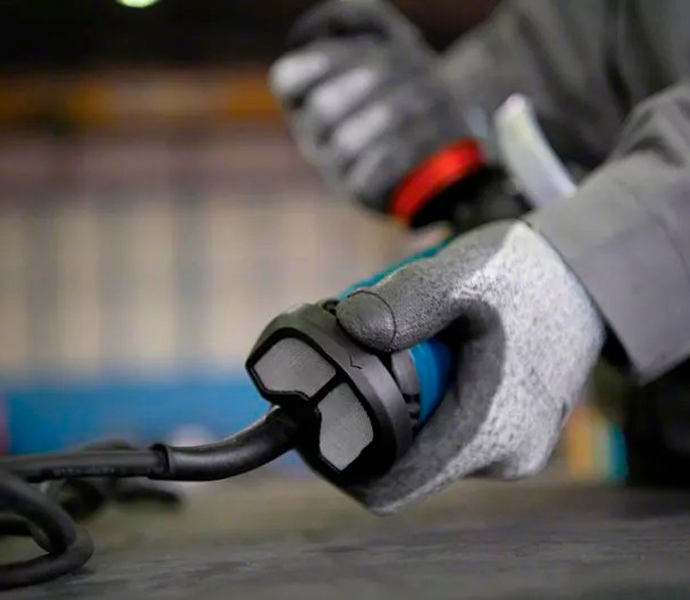 Угловая шлифмашина BOSCH GWS 17-125 S 1700вт 125мм-2