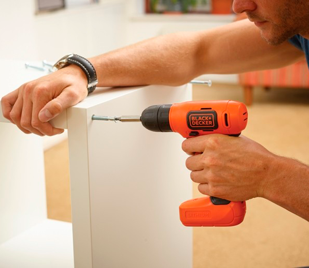 Mașină de înșurubat cu acumulator BLACK&DECKER BDCD8 7.2V 1.5Ah-6