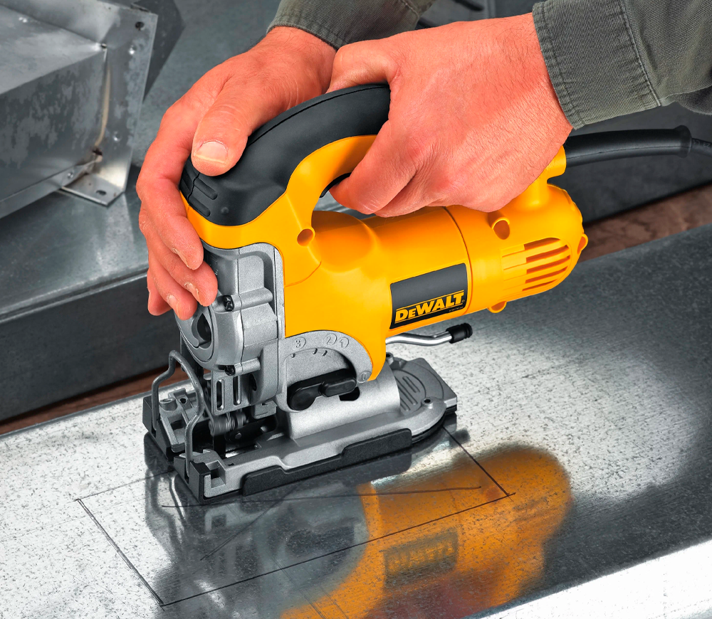 Fierăstrău pendular DEWALT DW331K 701w-8