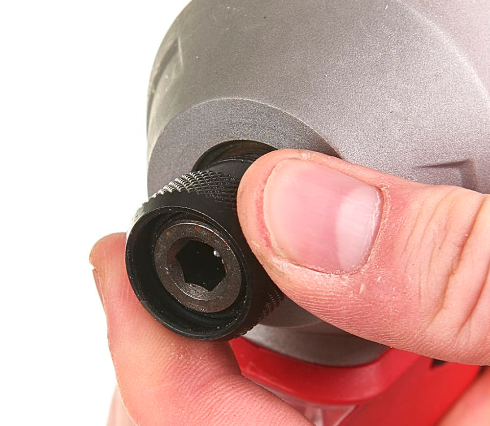 Шуруповерт аккумуляторный (без аккумуляторов) MILWAUKEE M18 CBLID-0 18В-3