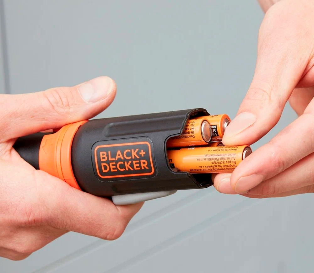 Șurubelniță cu acumulator BLACK&DECKER BCF601C 4.5V-3