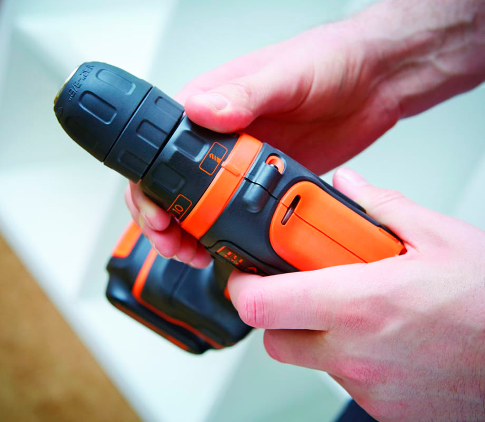 Mașină de înșurubat cu acumulator BLACK&DECKER BDCDD12B 18V 1.5Ah-3