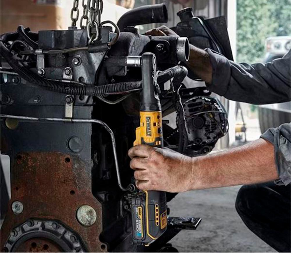 Аккумуляторная трещотка DEWALT DCF510N  75Нм-5