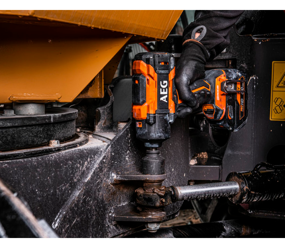 Mașină de înșurubat cu impact AEG BSS18HTF12B6-0 2100Nm-5
