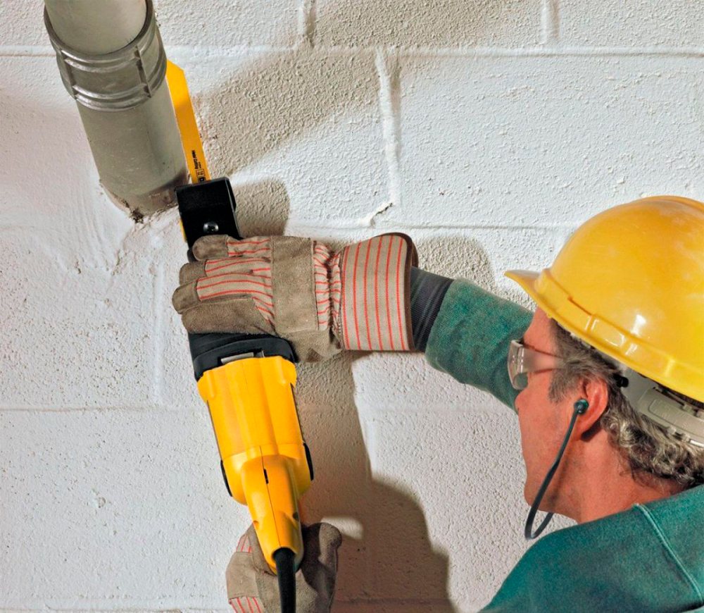 Fierăstrău sabie DEWALT DWE305PK-QS 1100w-8