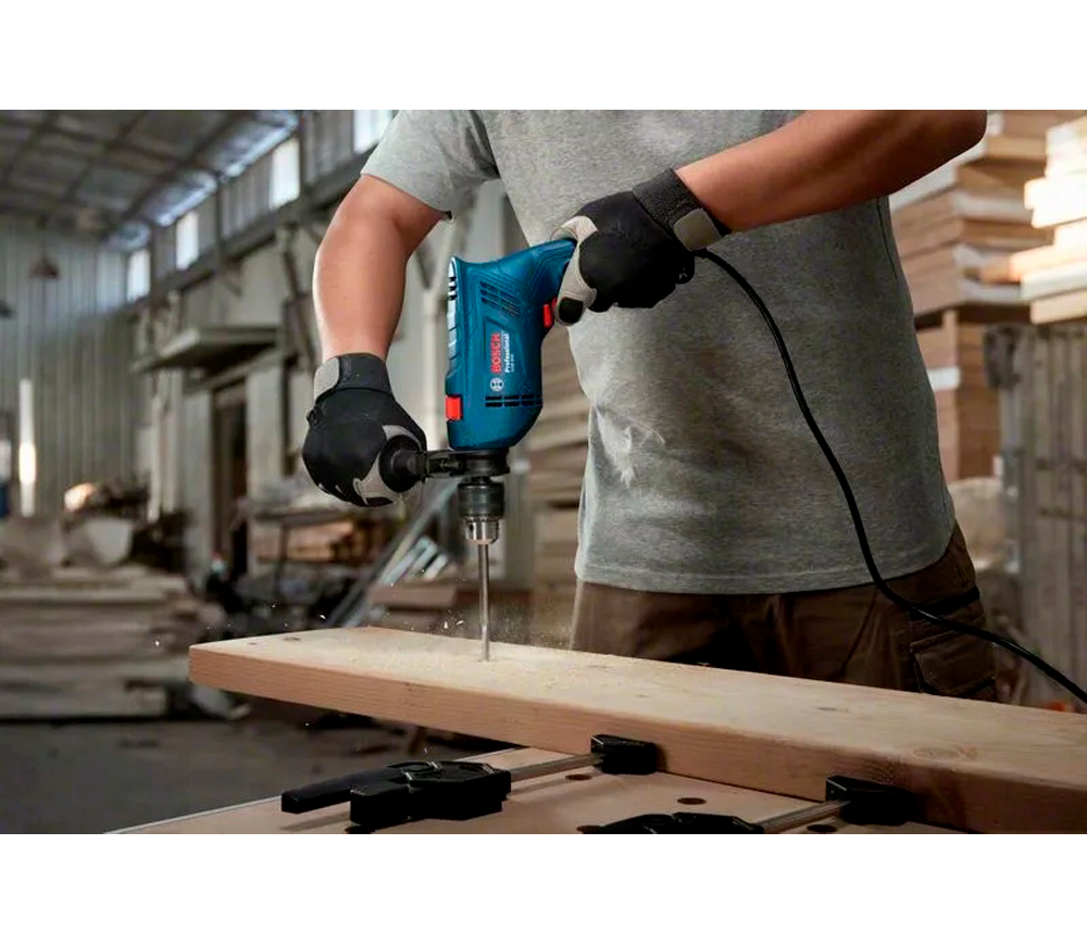 Mașină de găurit cu percuție BOSCH GSB 600  600w-5