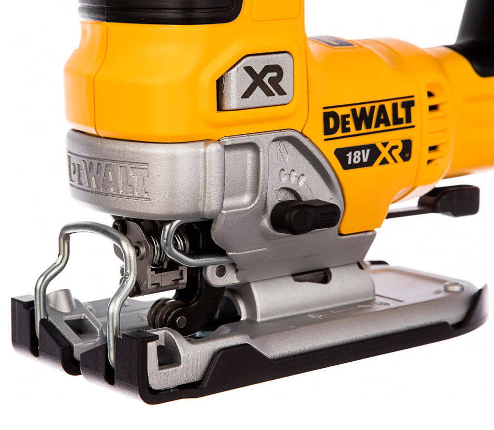 Fierăstrău pendular cu acumulator (fără baterii) DEWALT DCS334N 18V-5