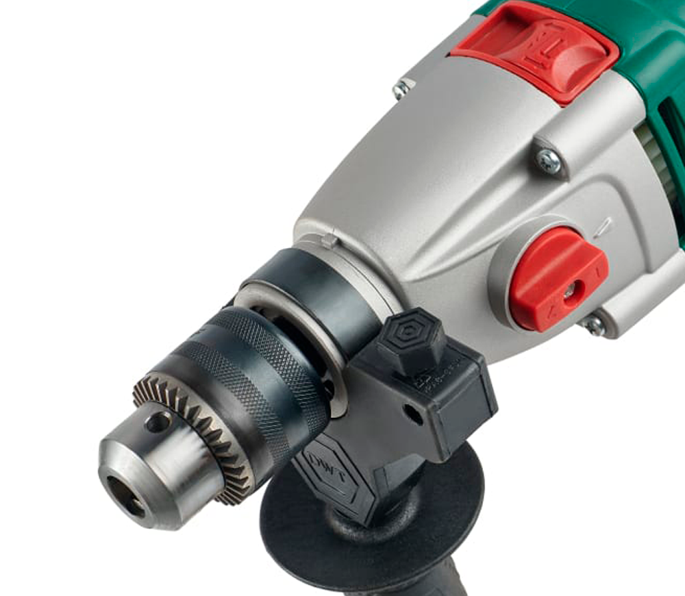 Mașină de găurit cu percutie DWT SBM 810 T 810w-4