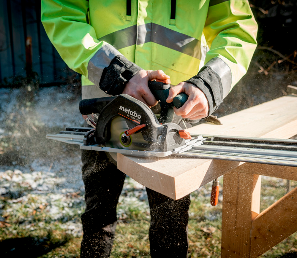 Fierăstrău circular cu acumulator (fără bat) METABO KS18 LTX 57 BL 165mm 18V-3