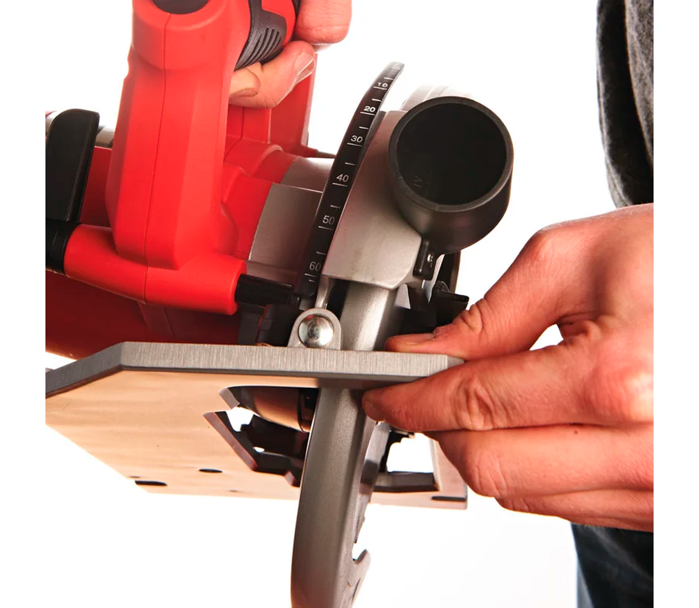 Fierăstrău circular MILWAUKEE CS60 1600w 184mm-9