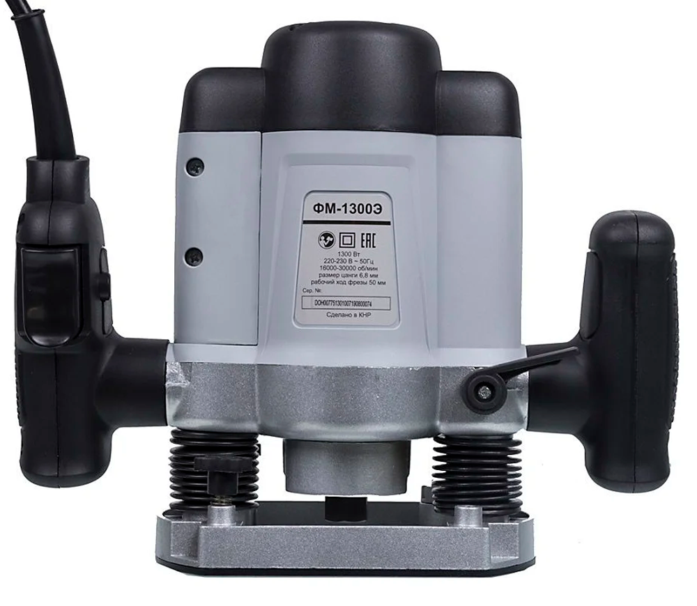 Mașină de frezat RESANTA ФМ-1300Э 1300w-3