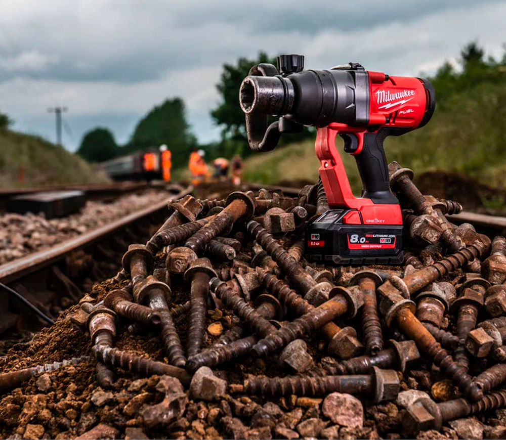 Mașină de înșurubat fără fir cu impact (fără bat) MILWAUKEE M18 ONEFHIWF1-802X ONE-KEY 2400Nm-5