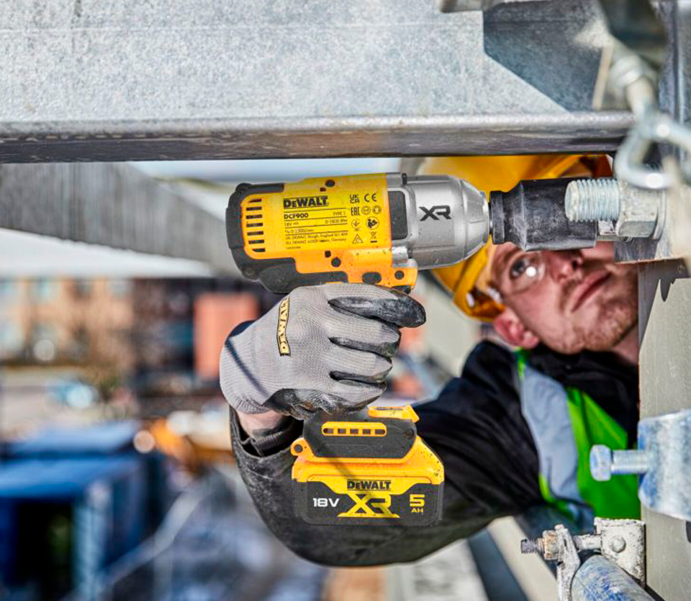 Mașină de înșurubat fără fir cu impact (fără bat) DEWALT DCF900NT-XJ  1898Nm-7