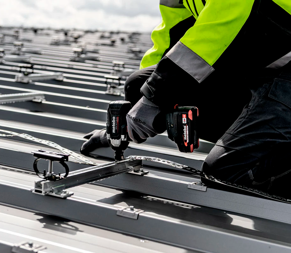 Mașină de înșurubat cu impact cu acumulator (fără bat) METABO METABO SSW 18 LT 300 BL 300Nm-2