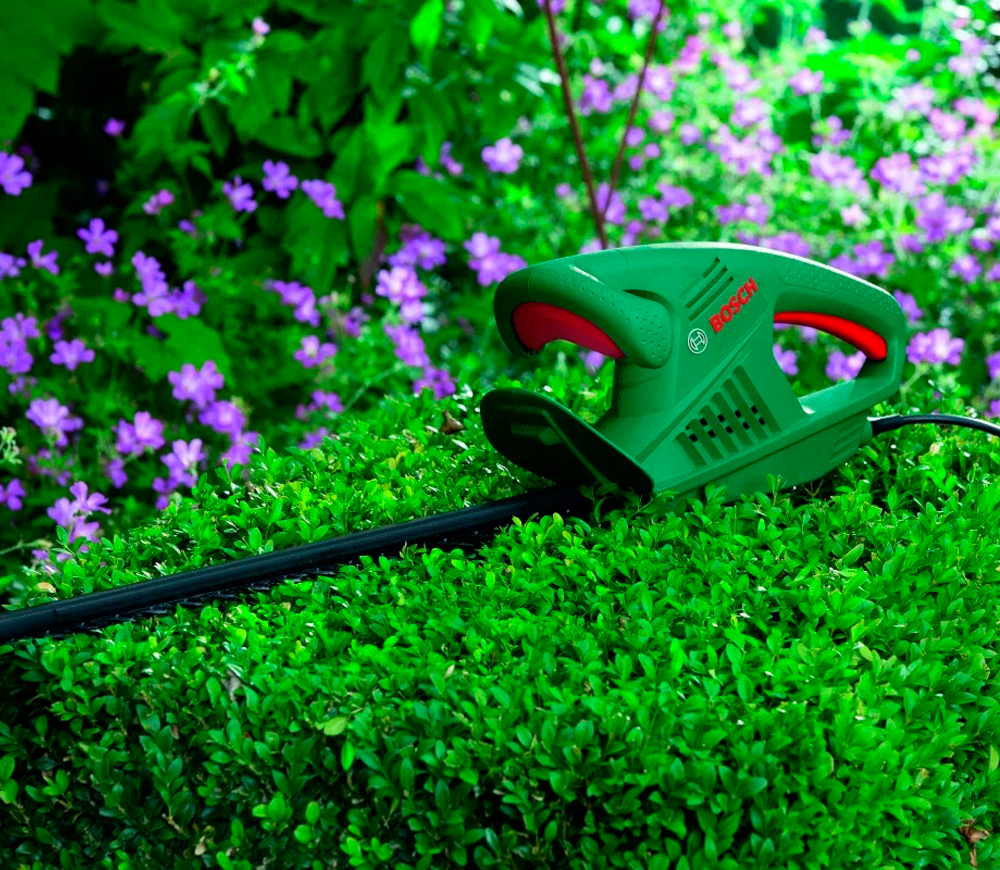 Кусторез электрический BOSCH EasyHedgeCut 55 450вт 550мм-3