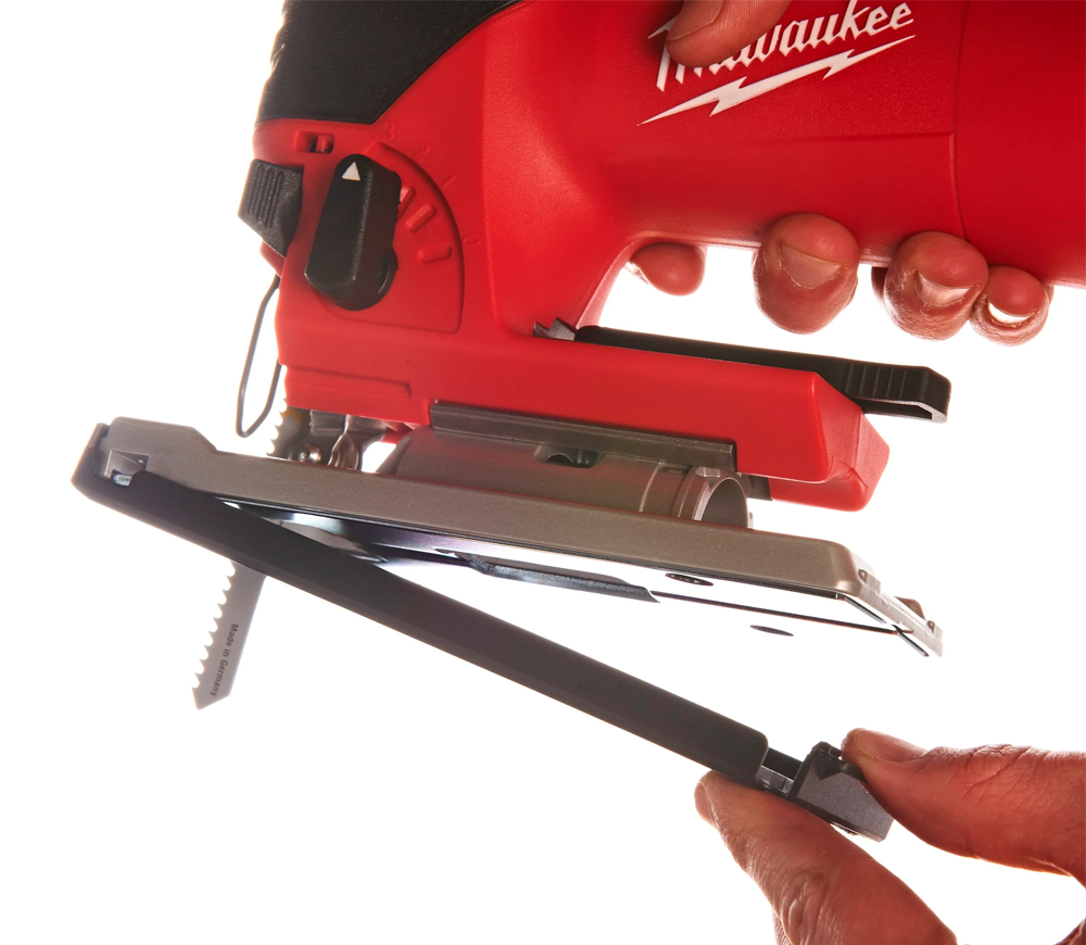 Fierăstrău pendular MILWAUKEE JS120X 710w-6