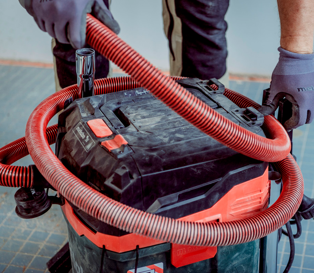Aspirator industrial METABO ASA 30 M PC 1200w 225mbar 30L-10
