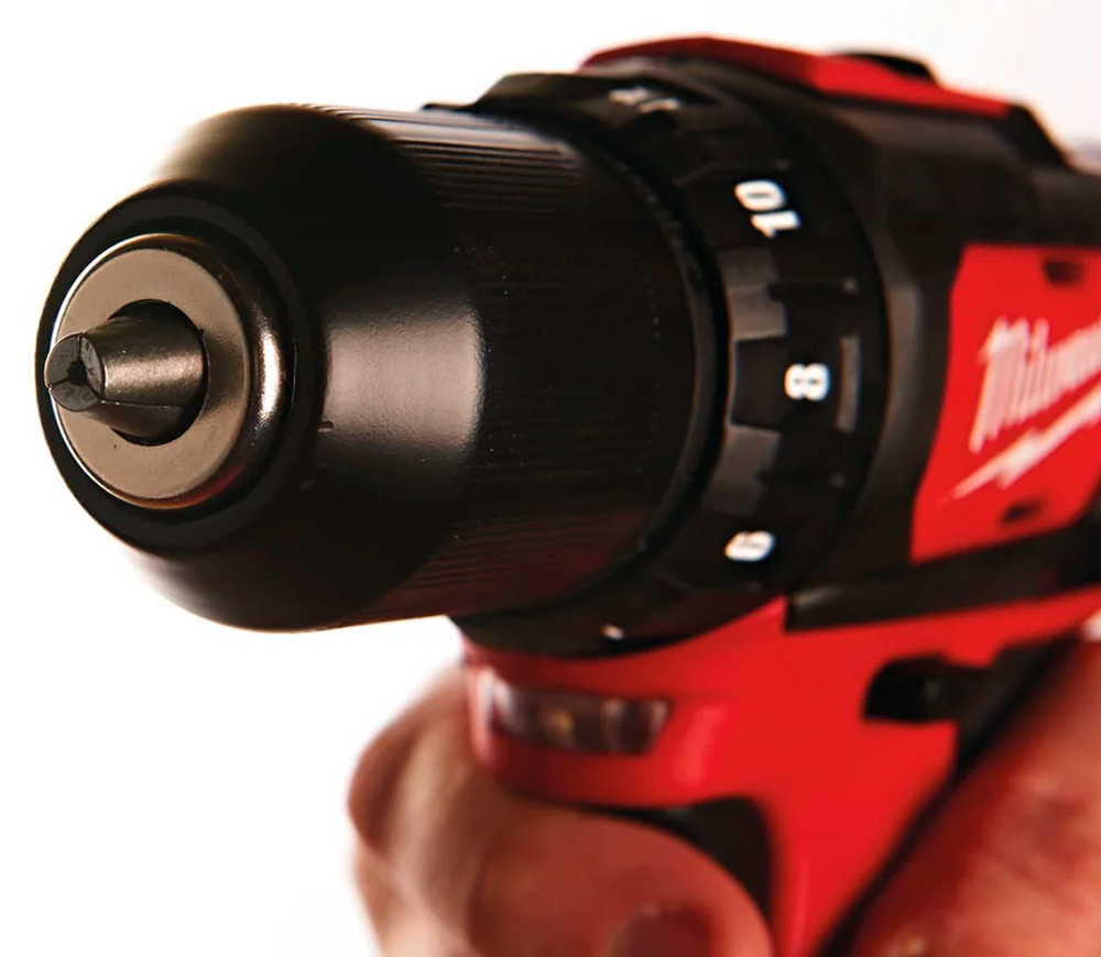 Mașină de înșurubat cu acumulator MILWAUKEE M12BDD-402С 12V 4Ah-5