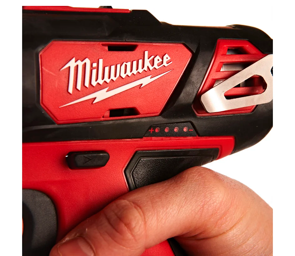 Mașină de înșurubat cu acumulator (fără bat.) MILWAUKEE M12 BPD-0 12V-3