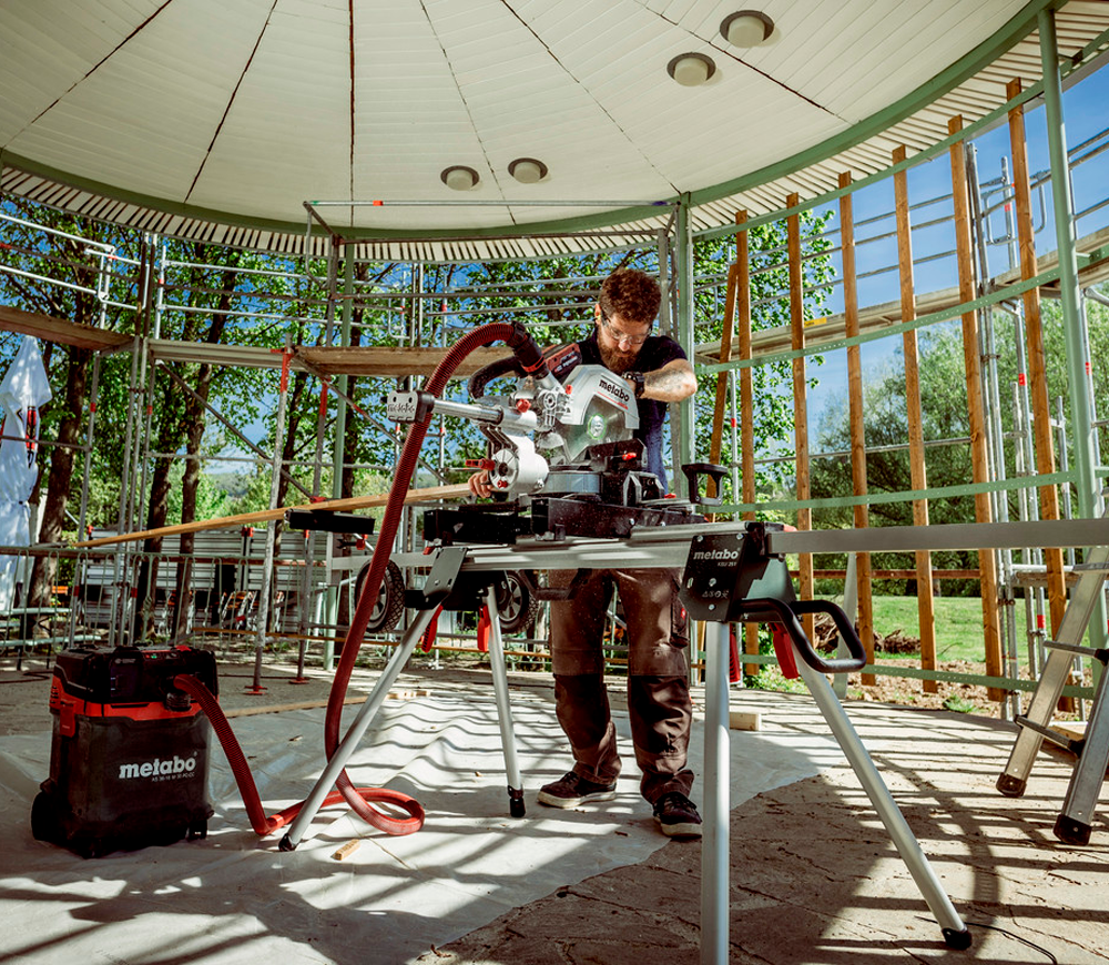 Fierăstrău  circular staționar fără fir METABO KGS 18 LTX BL 254 18V 4Ah 254mm-5