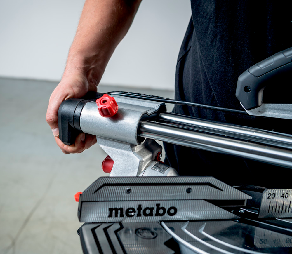 Fierăstrău  circular staționar METABO KGS 216 M 1500w 216mm-6