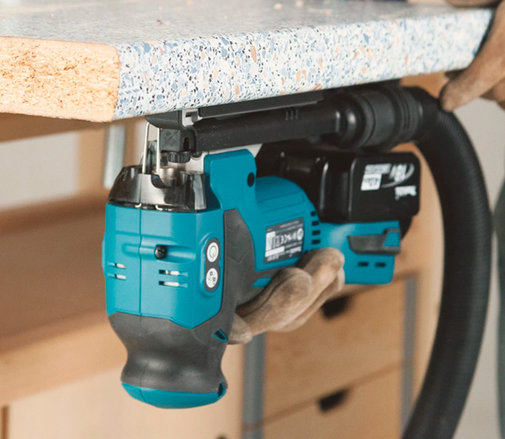 Лобзик аккумуляторный MAKITA DJV181Z 18В-7