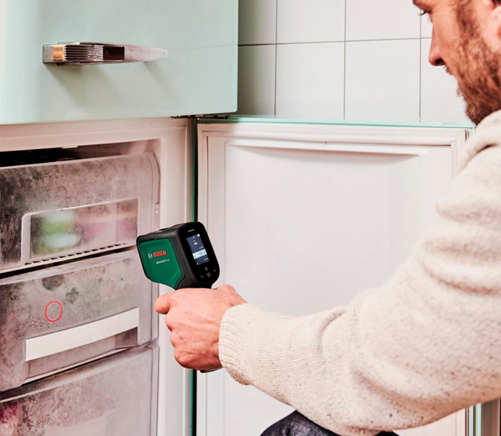 Termometru infrarosu (Pirometru) BOSCH AdvancedTemp -30/+550°C-5