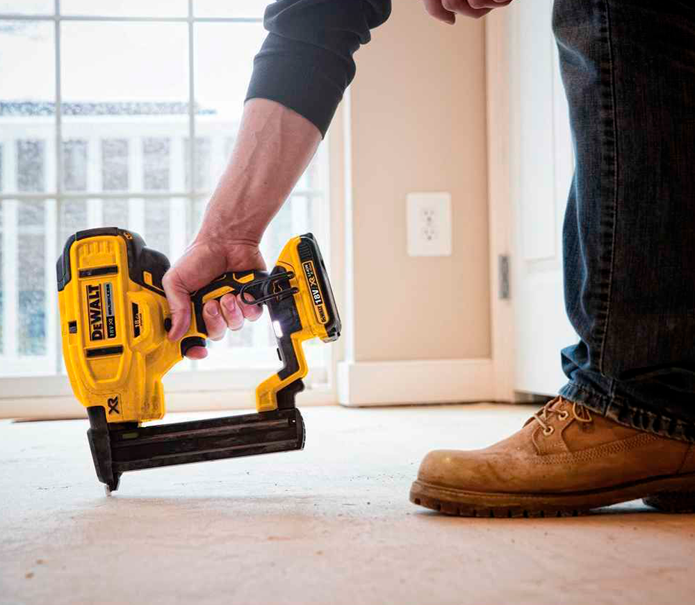 Степлер аккумуляторный DEWALT DCN681D2-QW 240уд/мин 18В 2Ач-10
